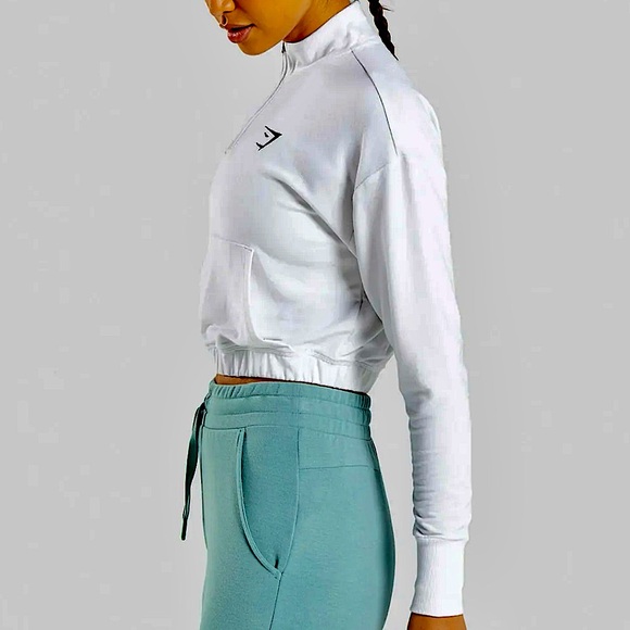 Gymshark Pippa Training Pullover Slightly Cropped Sweatshirt in White - Picture 12 of 16